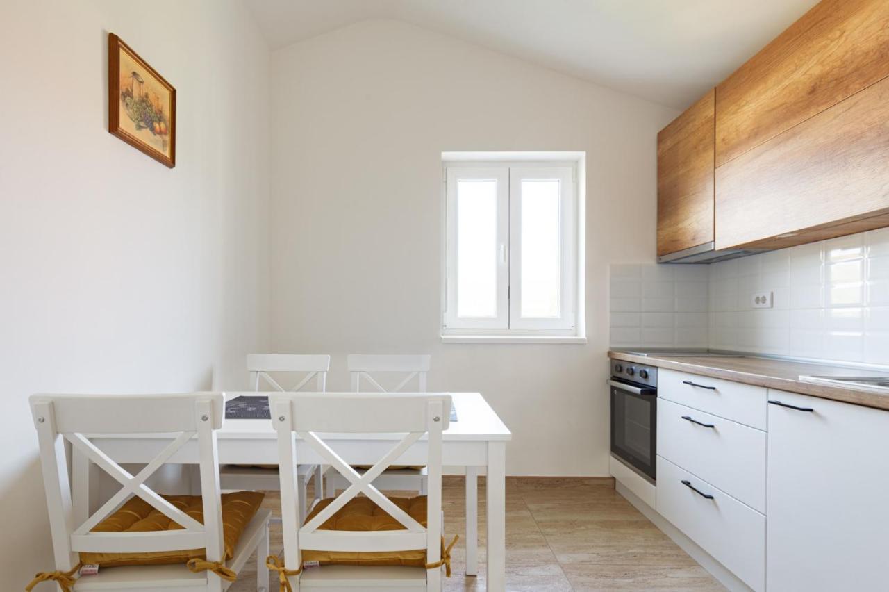 Apartmani Porto Golubac Exterior foto